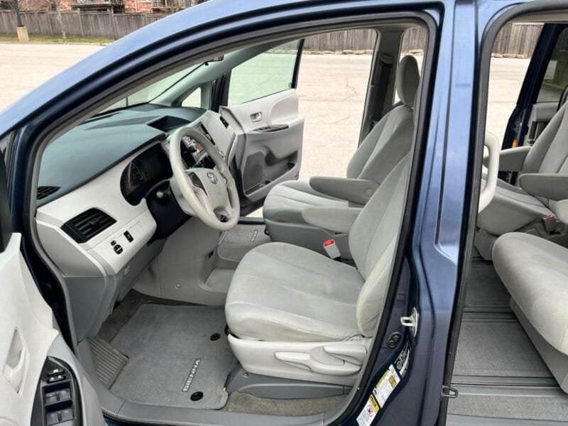 Toyota Sienna