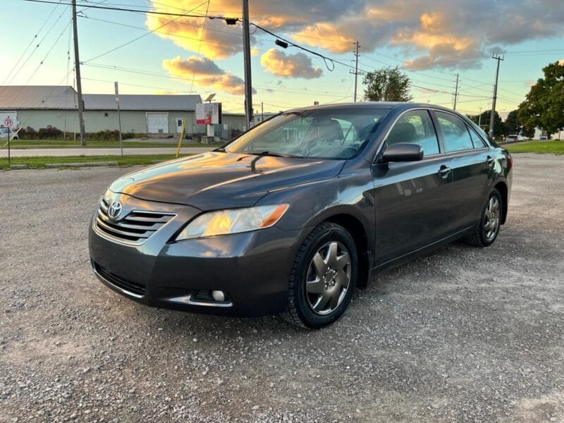 2010 Toyota Camry LE |SOLD|