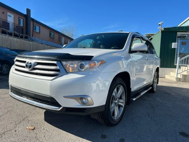 2013 Toyota Highlander Limited V6 |SOLD|