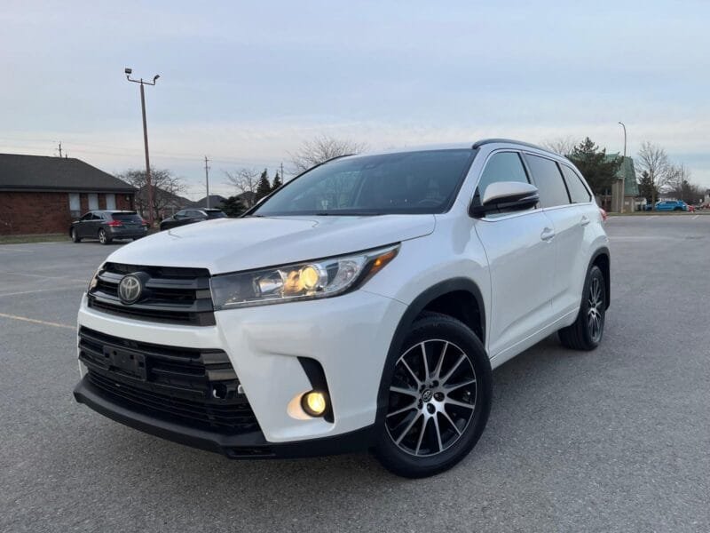 2017 Toyota Highlander SE |SOLD|