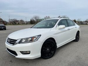 Used Honda Accord Sports for sale at ZAFFS Motors Beamsville, Ontario. Low mileage, multiple features, Aggressive looks with Comfort and Luxury.