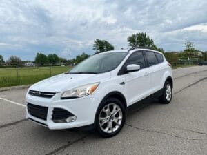 Used Ford Escape SE 4Wd For Sale ZAFFS Motors Beamsville, ON. Extra Low Mileage, Well-maintained, Super Clean Inside & Outside.