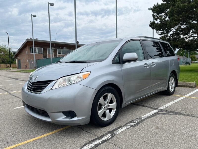 2013 Toyota Sienna LE |SOLD|
