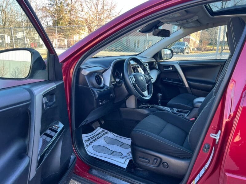 2018 Toyota RAV4 XLE Adventure AWD