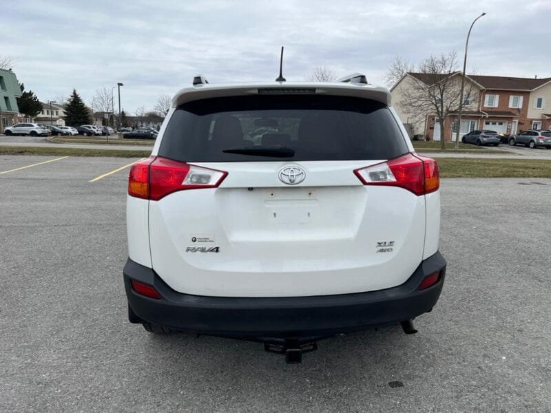 2015 Toyota RAV4 XLE AWD