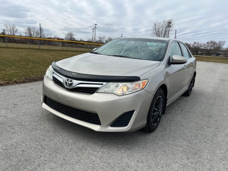2014 TOYOTA CAMRY LE