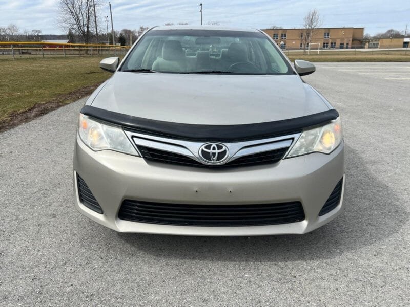 2014 TOYOTA CAMRY LE