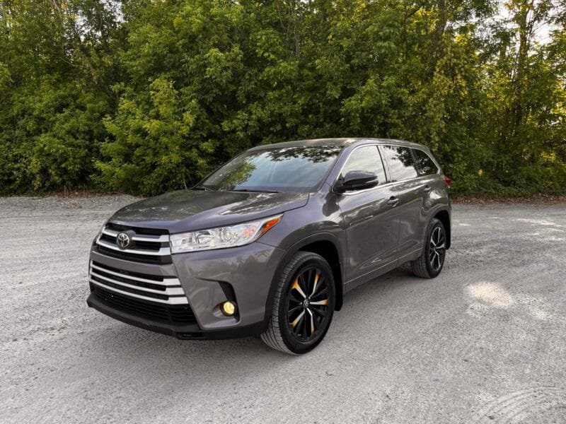 2017 Toyota Highlander LE |SOLD|
