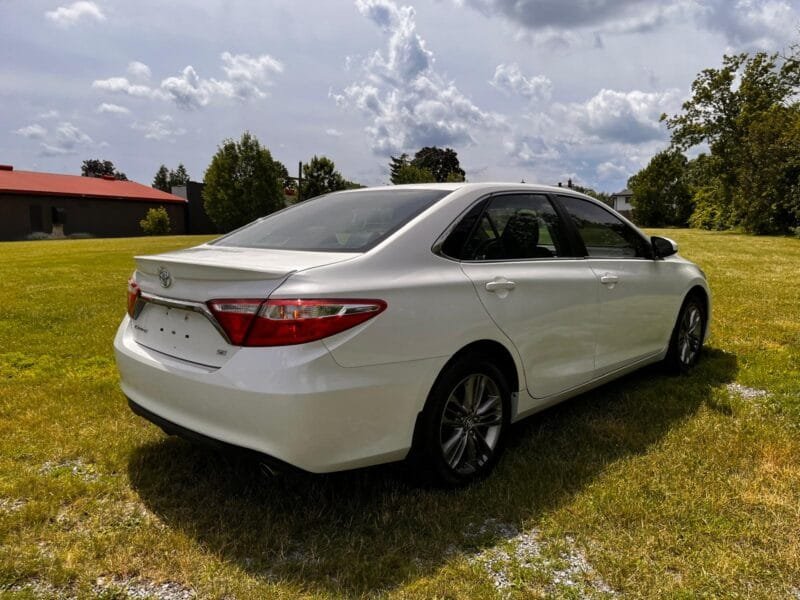 2017 Toyota Camry SE