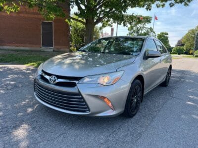 2015 TOYOTA CAMRY LE
