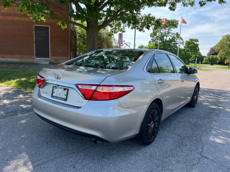 2015 TOYOTA CAMRY LE