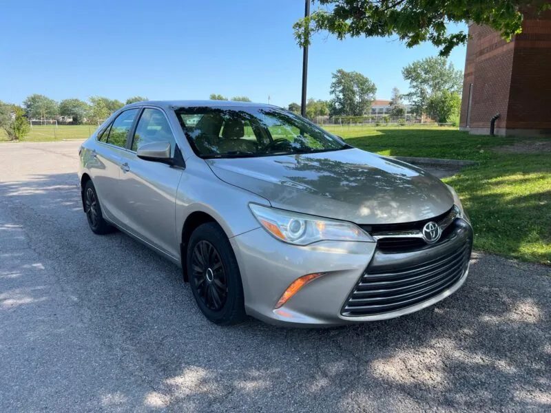 2015 TOYOTA CAMRY LE