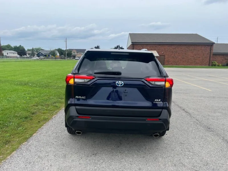2022 Toyota RAV4 XLE AWD Hybrid
