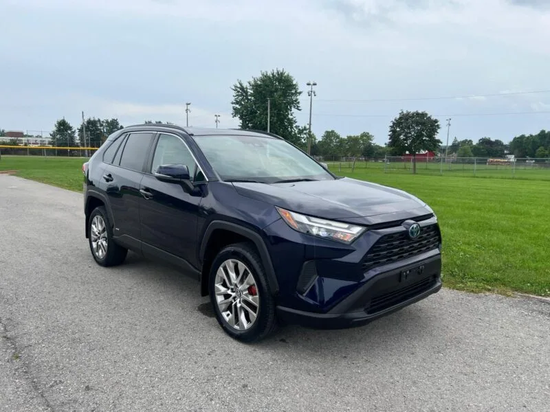 2022 Toyota RAV4 XLE AWD Hybrid
